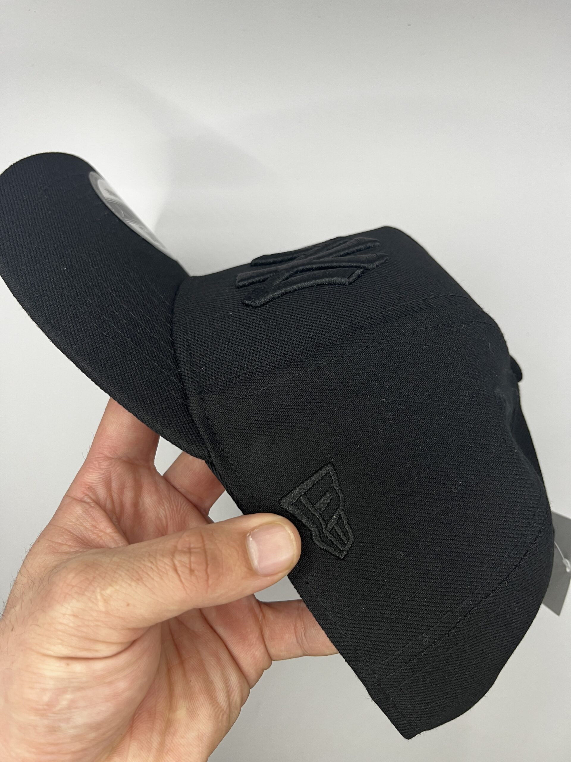 Gorra New Era 9FORTY New York Yankees Negra Subway Series 25 Aniversario Ajustable - Image 5