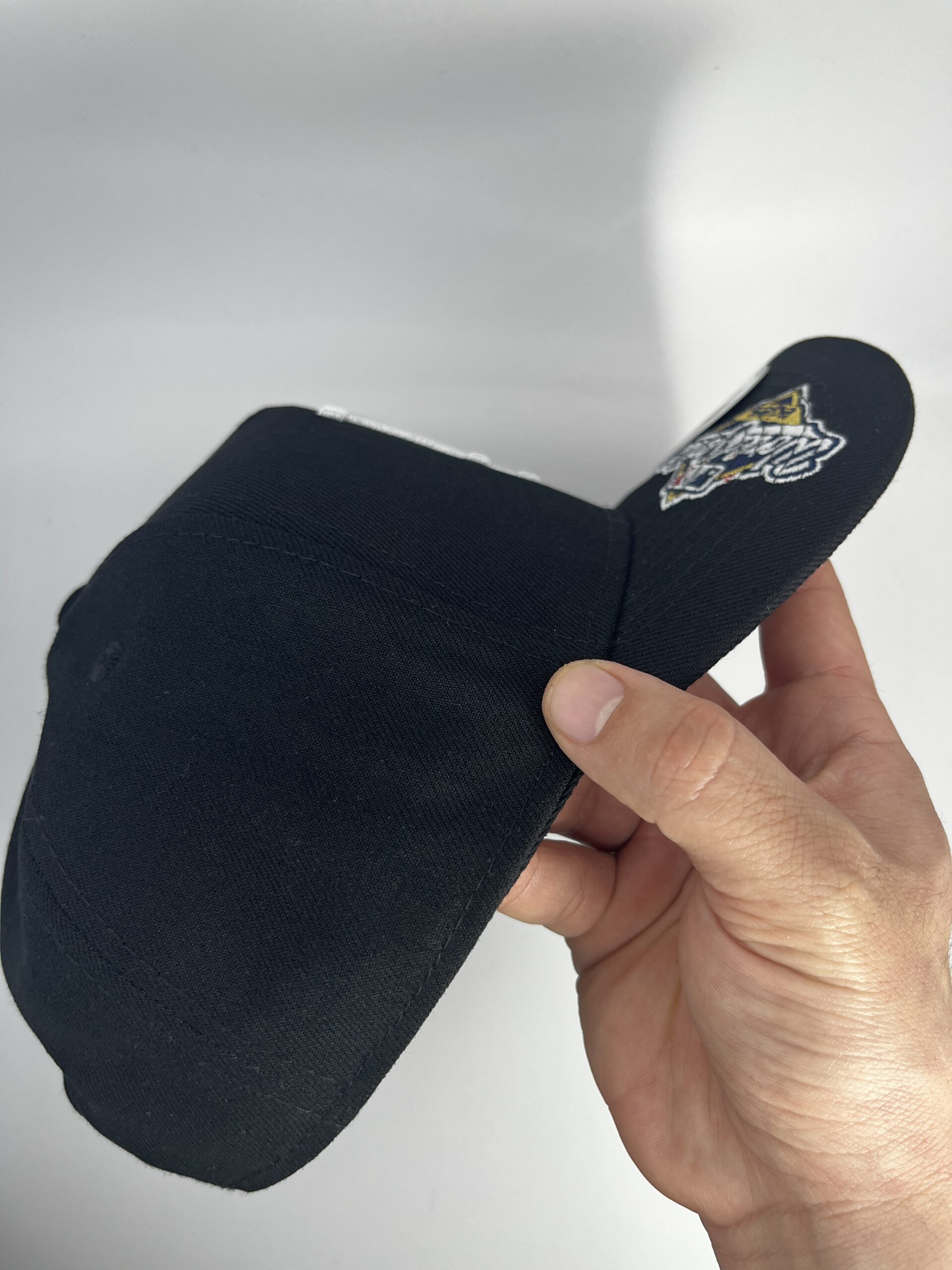 Gorra New Era 9FORTY Los Angeles Dodgers Burdeos Postseason 2025 Ajustable - Image 4