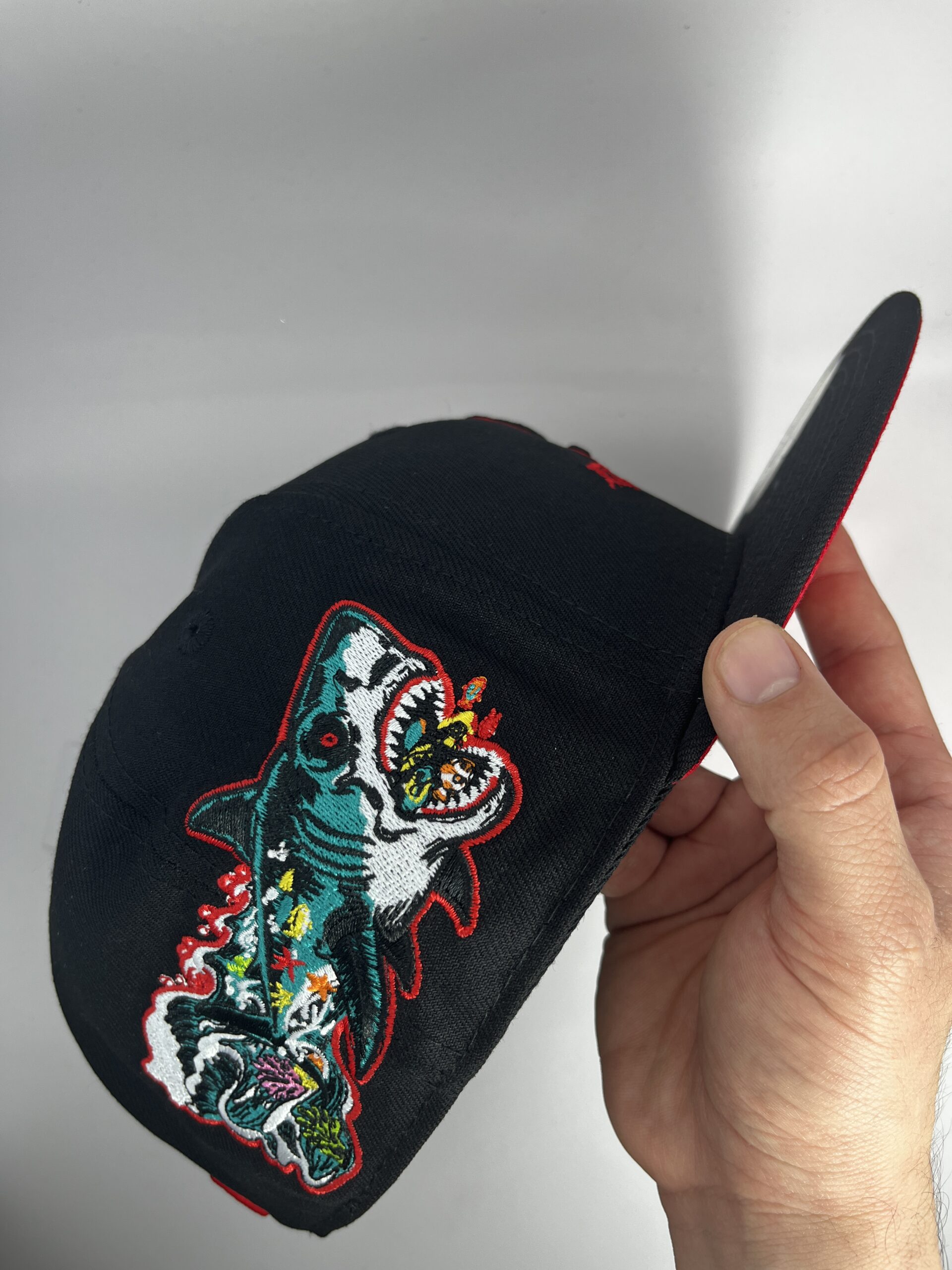 New Era 59FIFTY Chicago White Sox Negra Delfines y Tiburones Talla 7 1/2 - Image 4