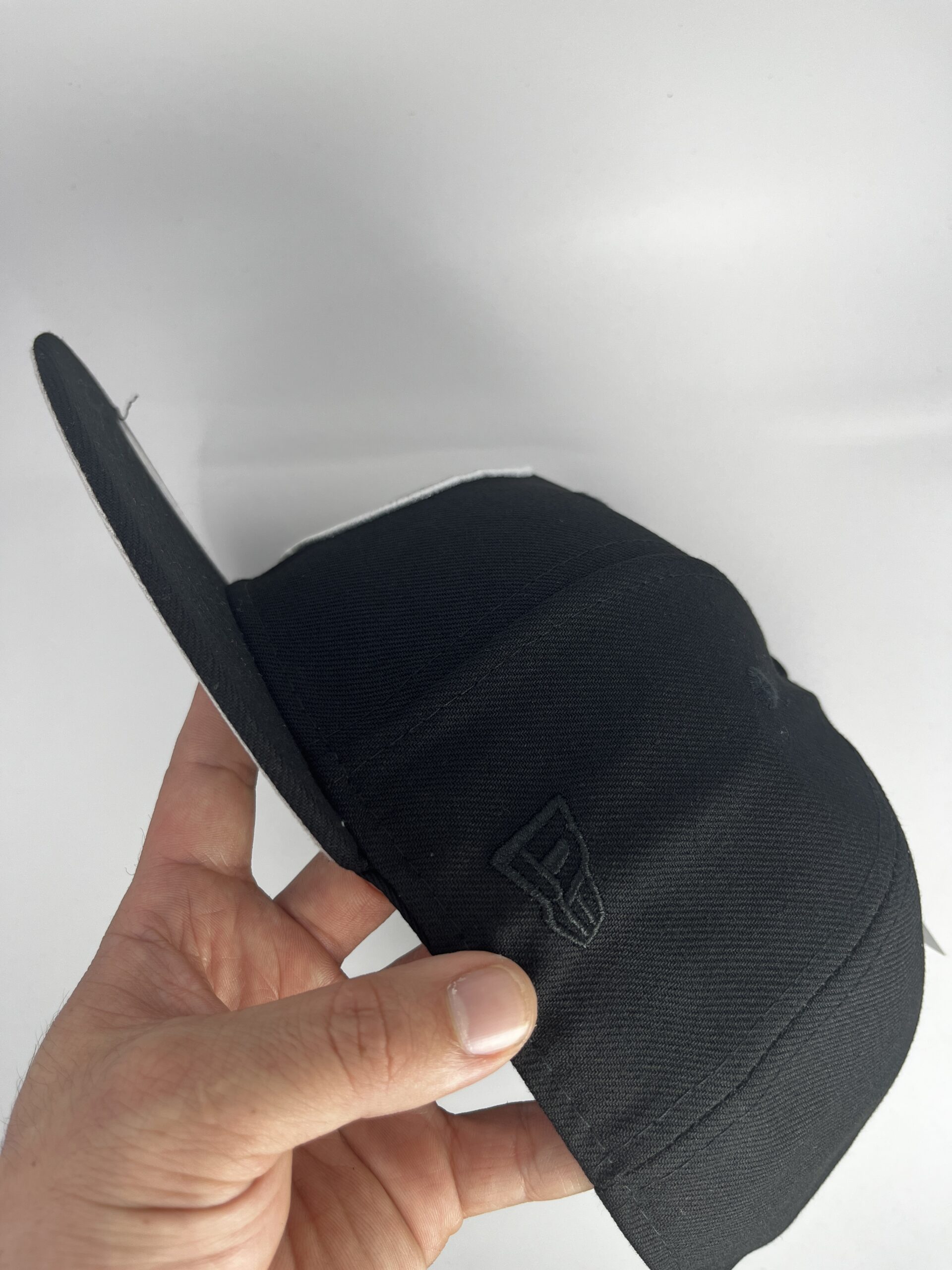 Gorra New Era 59FIFTY New York Yankees 27x World Series Negra Talla 7 1/2 - Image 6