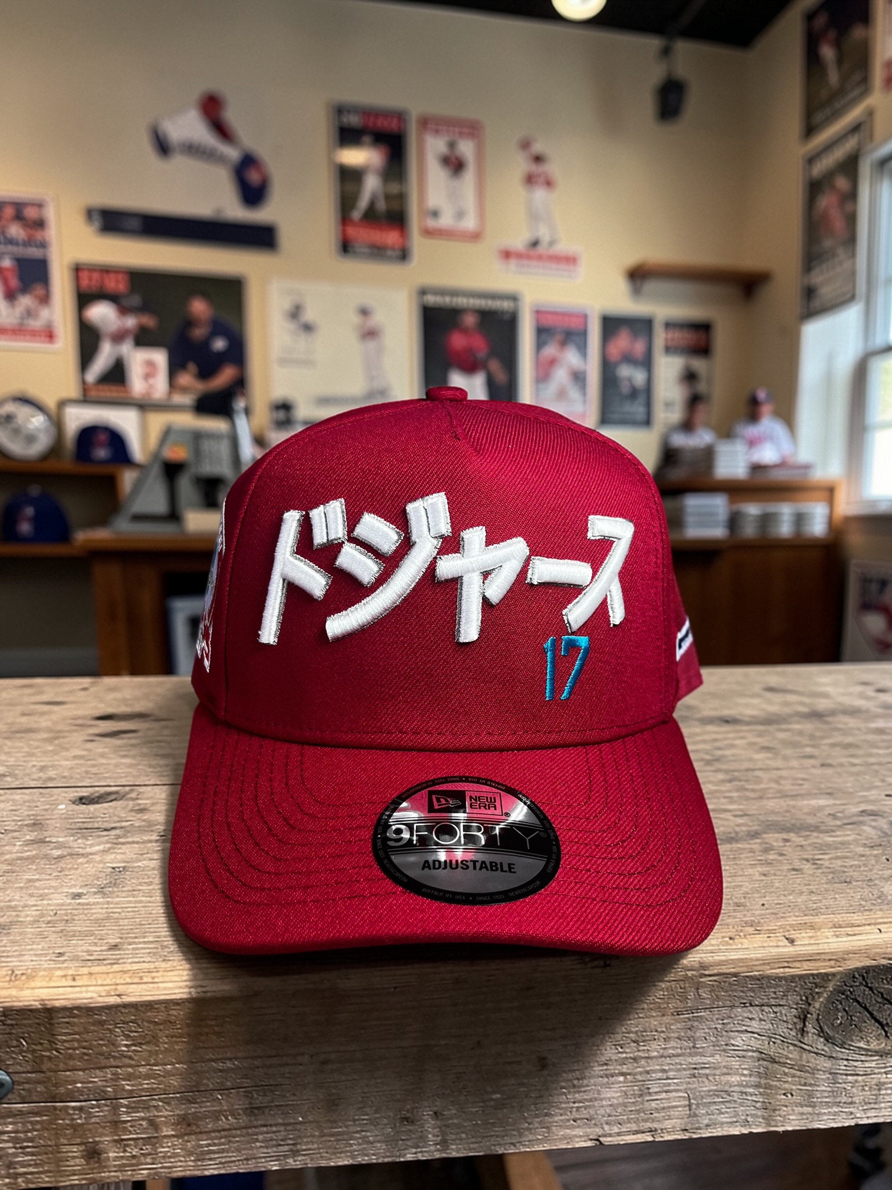Gorra Los Angeles Dodgers Vino 9FORTY Nº17 Shohei Ohtani Letras Chinas - Image 2