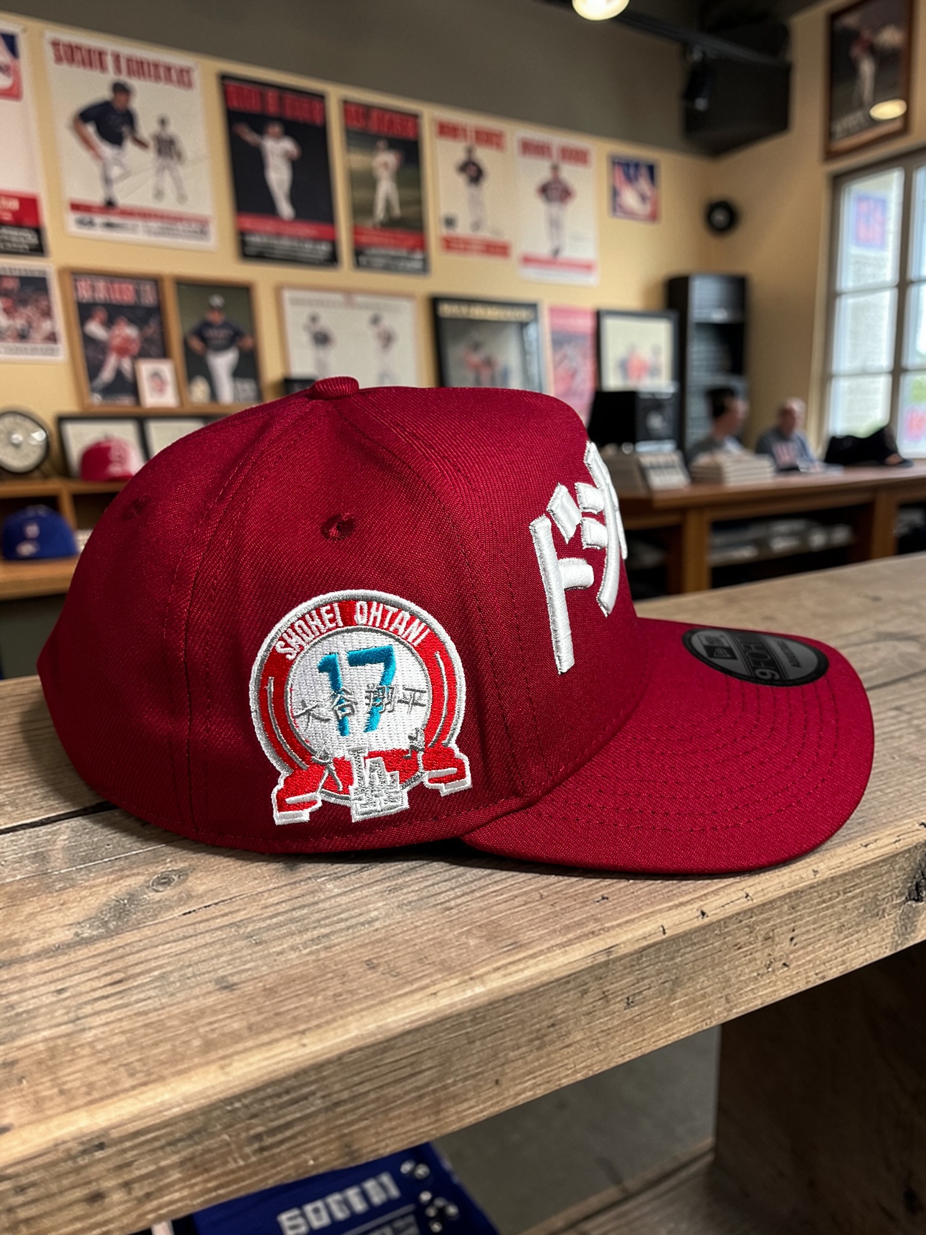 Gorra Los Angeles Dodgers Vino 9FORTY Nº17 Shohei Ohtani Letras Chinas - Image 4