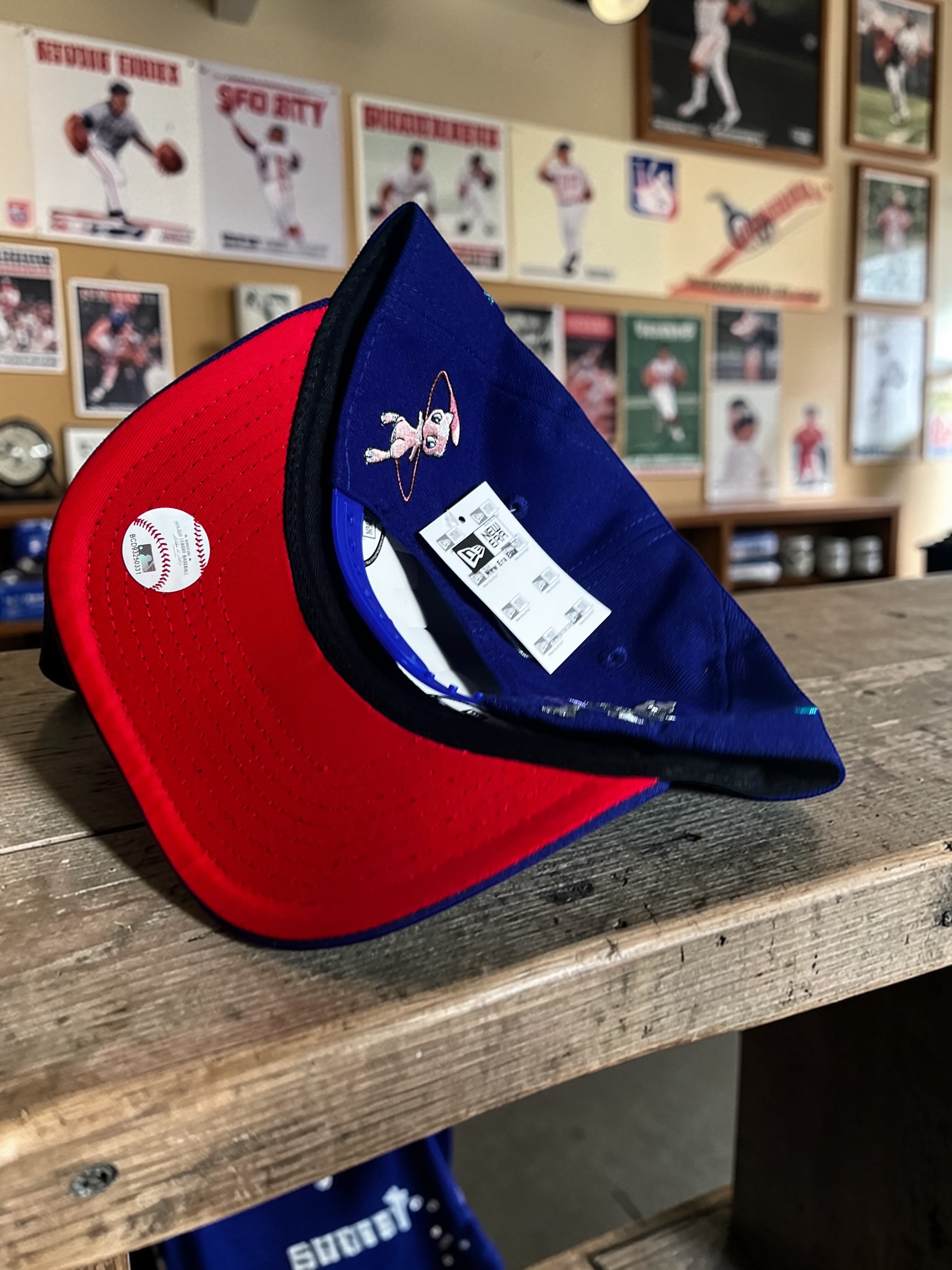 Gorra Pokémon Azul Marino 9FORTY Mewtwo Los Ángeles - Image 6