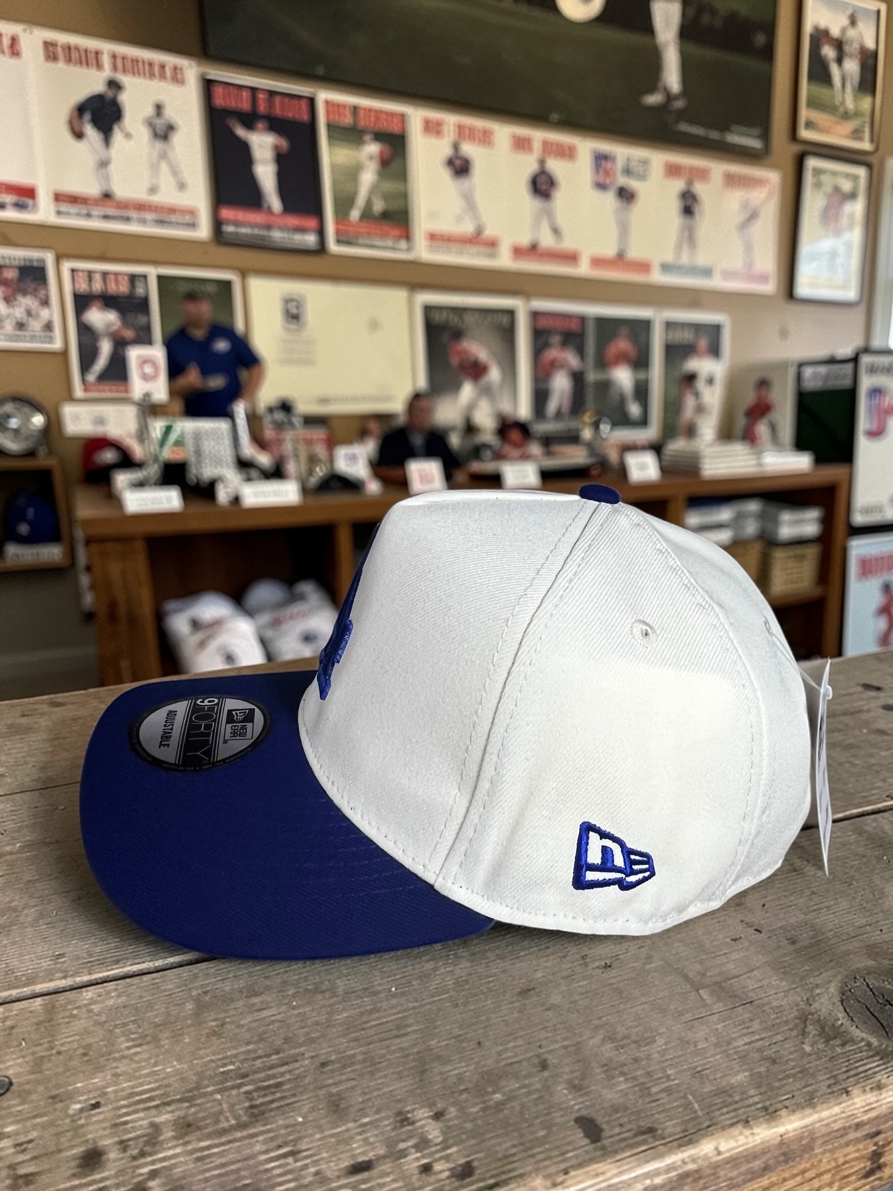 Gorra Los Angeles Dodgers Crema 9FORTY Clásica - Image 5
